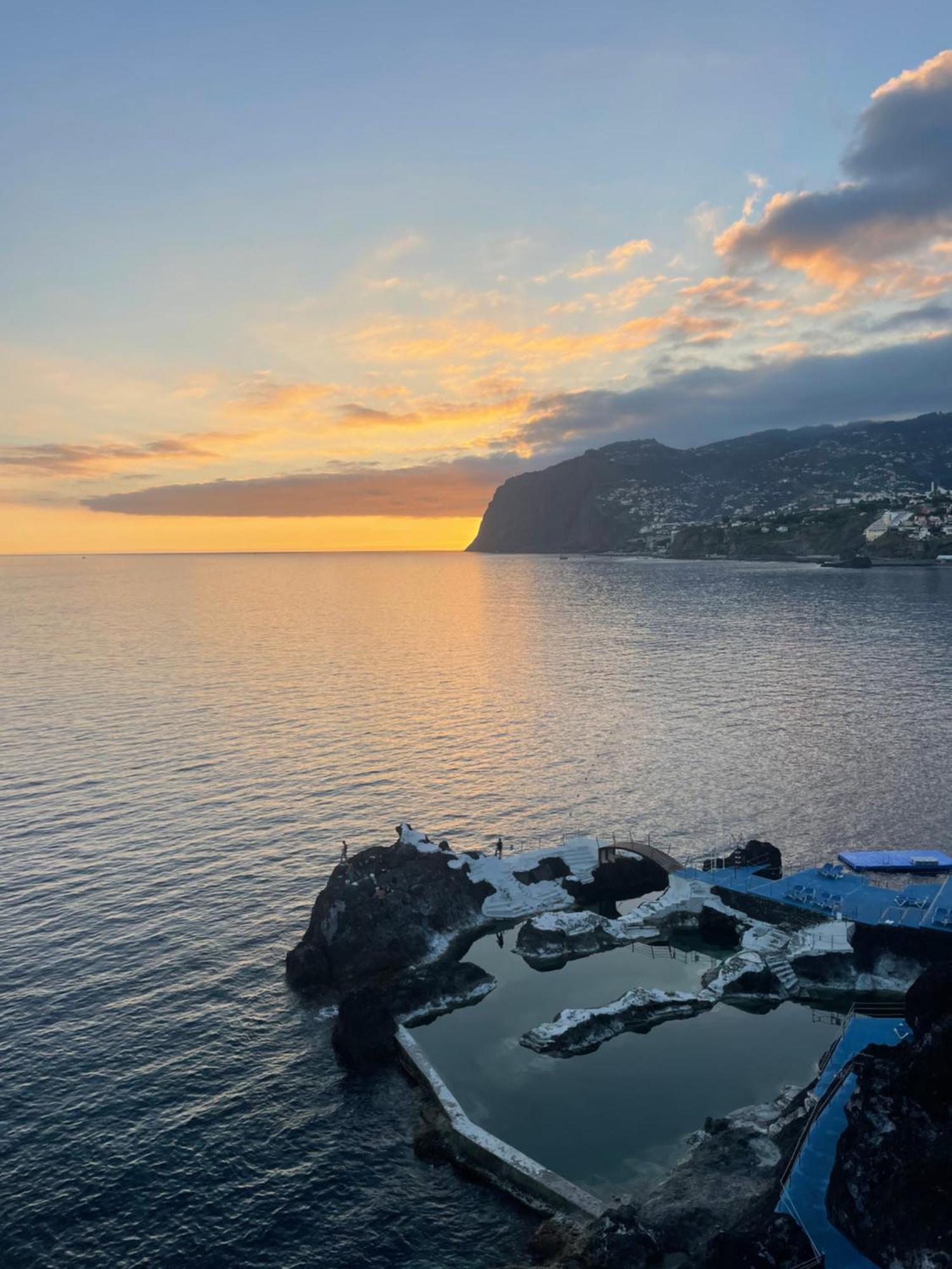 Charming Monumental Apartment Funchal  Exterior photo